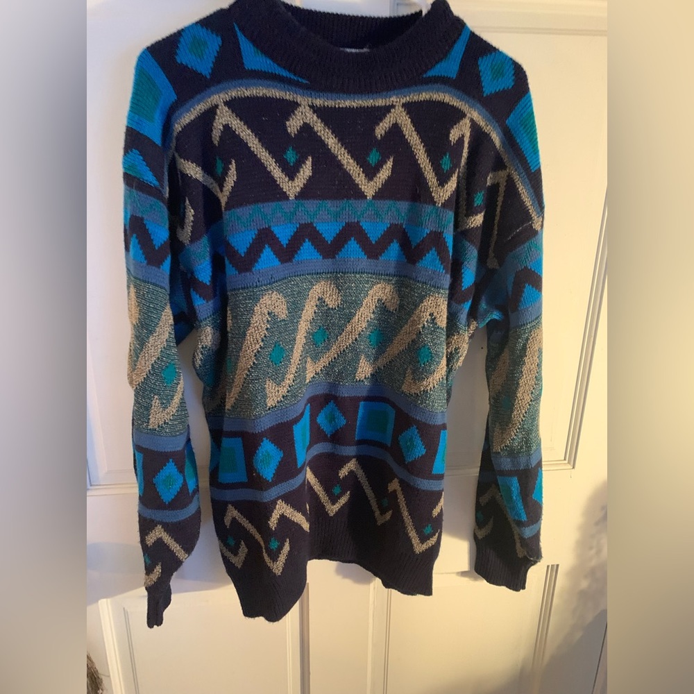Sweater - Picture 3 of 5